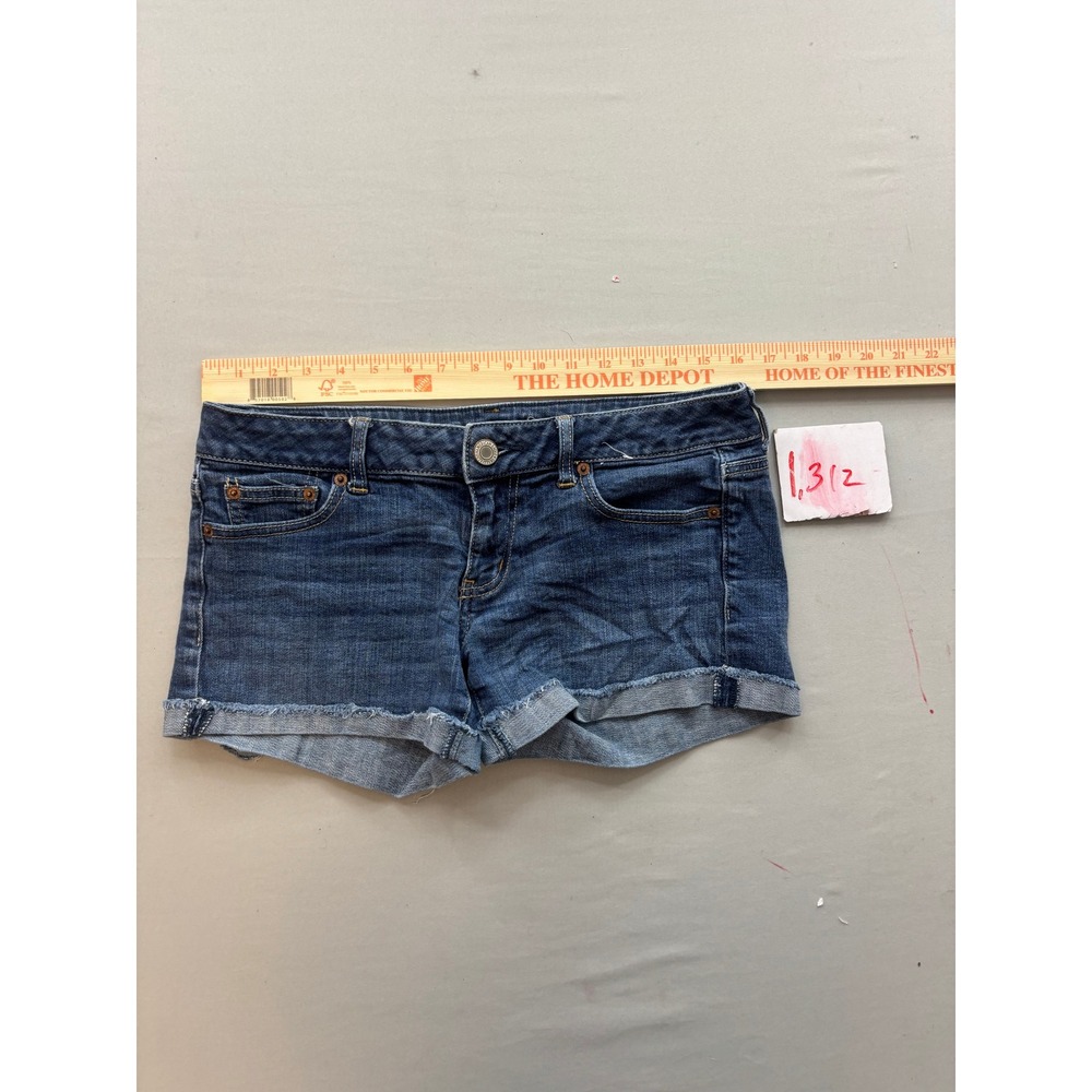 American Eagle Dark Wash Stretch Raw Hem Denim Shorts Womens Size 8 Low Rise